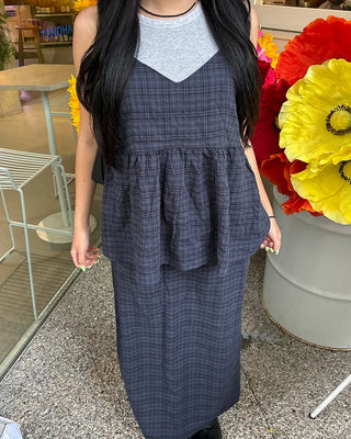 Checked V-neck camisole with peplum silhouette