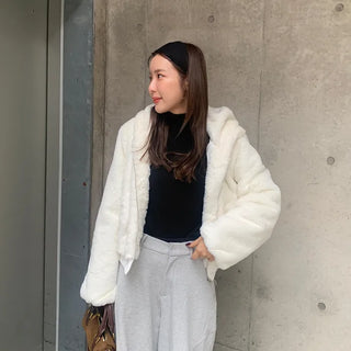 Fur cropped hooded zip-up