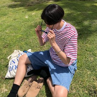 Colored striped short-sleeved T-shirt