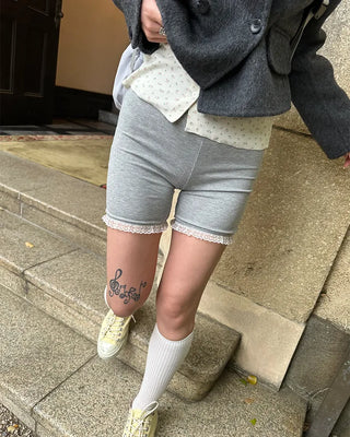 Lace hem short ribbed leggings pants