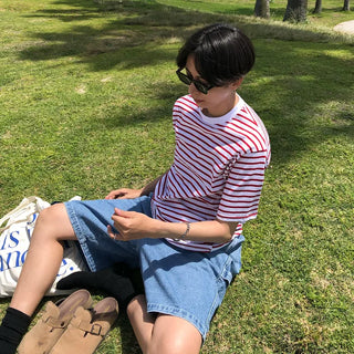 Colored striped short-sleeved T-shirt