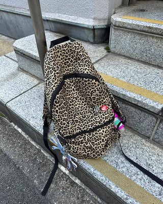 Leopard pattern backpack with zip pockets