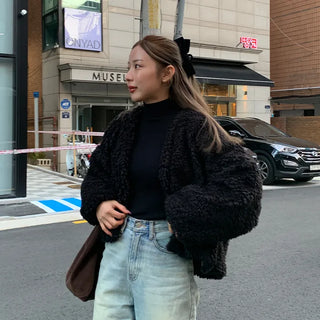 V-neck boa open jacket