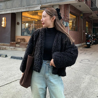 V-neck boa open jacket