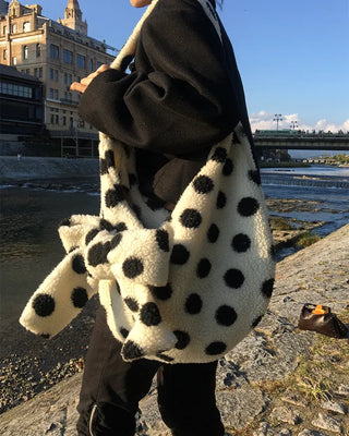 Dot Big Ribbon Boa Bag