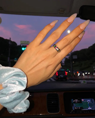 Colorful Cubic Ring