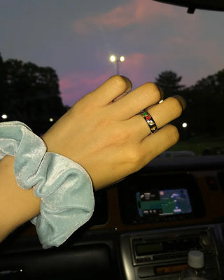 Colorful Cubic Ring
