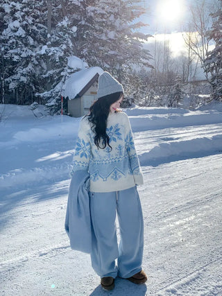 Snowflake Nordic Pattern Knit