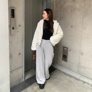 Fur cropped hooded zip-up