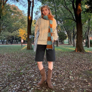 Cable oversized round knit