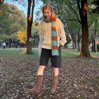 Cable oversized round knit