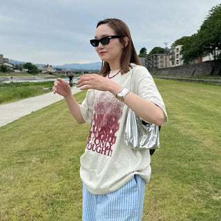 (Unisex) Gradient Lettering T-Shirt
