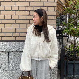 Fur cropped hooded zip-up