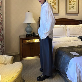 Wide-leg slacks with double pleats