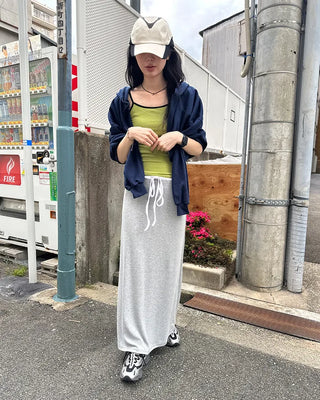 Camisole with striped cap