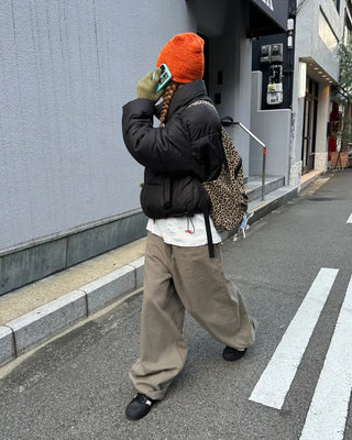 Flap hip pocket balloon cotton pants