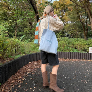 Cable oversized round knit