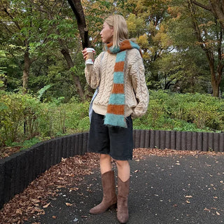 Cable oversized round knit