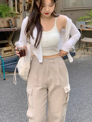 [With built-in cups] Sleeveless top with button-up cups (4 colors)