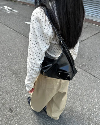 Belt motor shoulder bag