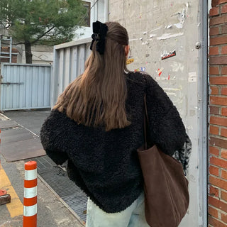 V-neck boa open jacket