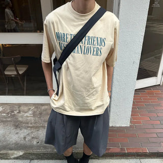 Simple color lettering short-sleeved T-shirt