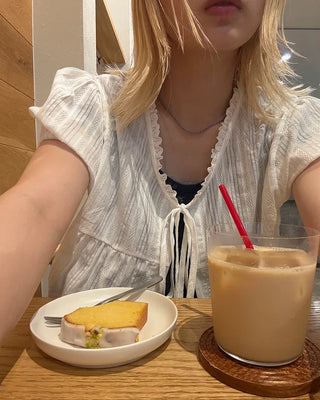 Striped front-open puff blouse