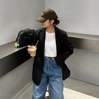 One-button oversized jacket