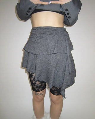 Waist frill lace half leggings