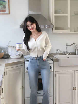 Milky V-neck knit cardigan