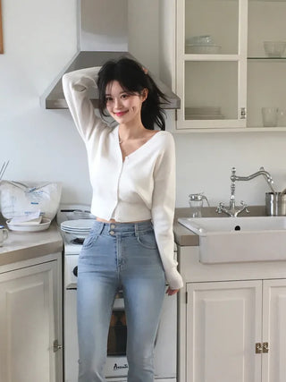 Milky V-neck knit cardigan