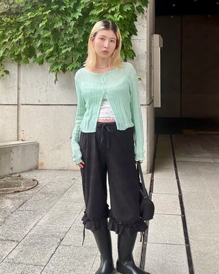 Big Pattern Dot Frill Hem Half Pants