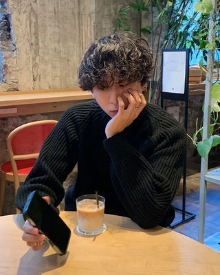 Side Button Neck Point Knit