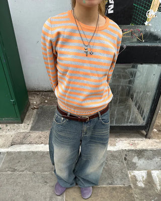 Round neck striped ribbed hem knit