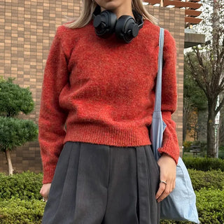 Round cropped knit