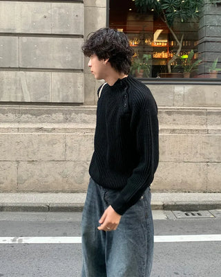 Side Button Neck Point Knit