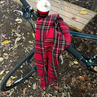 Checkered pattern muffler