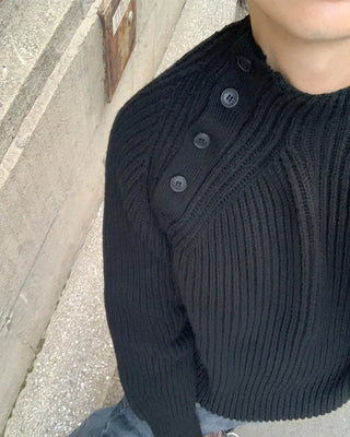 Side Button Neck Point Knit