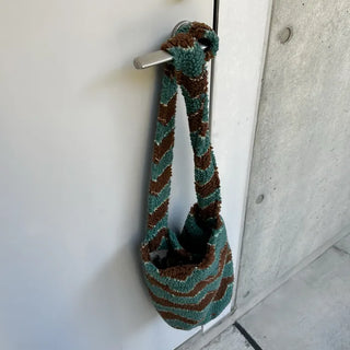 Pattern Point Boa Shoulder Bag