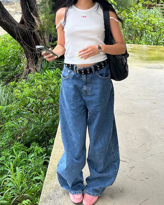 Pigmented Wide Curve Jeans