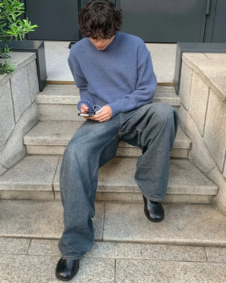 Round Chelsea Boots
