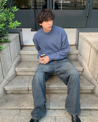 Rib-knit round neck sweater