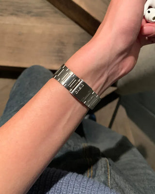 Basic Square Metal Handwatch