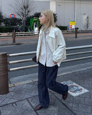 (Unisex) Two-pleat rigid denim pants