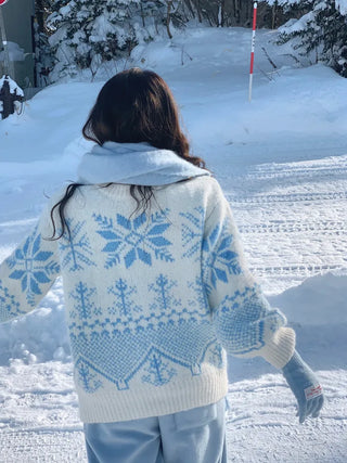 Snowflake Nordic Pattern Knit