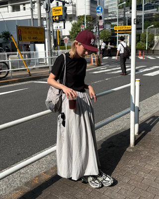 Drawstring pocket volume flared skirt