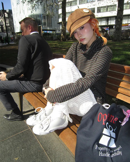Simple suede newsboy cap