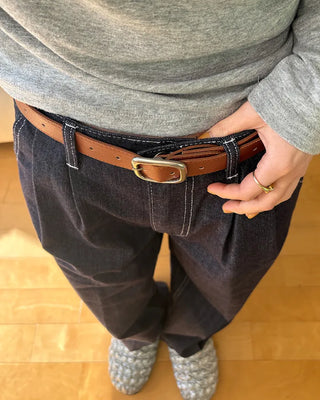 (Unisex) Two-pleat rigid denim pants