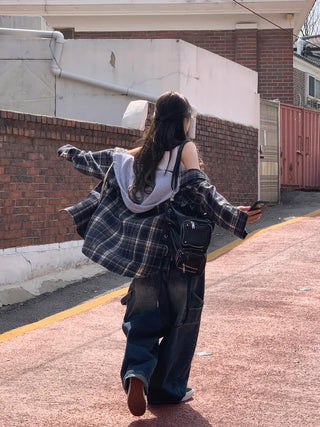 Loose-fit checked hooded shirt
