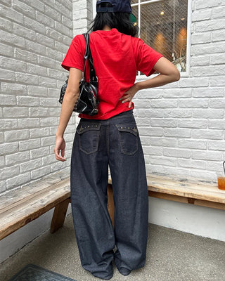 Hip studded flap pocket rigid balloon jeans